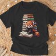 Cute Red Panda Reading Book Animal Bookworm T-Shirt Gifts for Old Men Cute Red Panda Reading Book Animal Bookworm T-Shirt Gifts for Old Men