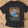 A Girl Who Loves Books Cats And Dogs Cat Book Reading T-Shirt Gifts for Old Men A Girl Who Loves Books Cats And Dogs Cat Book Reading T-Shirt Gifts for Old Men