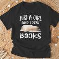 Just A Girl Who Loves Books Reader Lover T-Shirt T-Shirt Gifts for Old Men