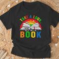 Take A Look It's In A Book Retro Groovy Reading Books Lovers T-Shirt Gifts for Old Men Take A Look It's In A Book Retro Groovy Reading Books Lovers T-Shirt Gifts for Old Men
