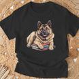 Norwegian Elkhound Books Reading Dog Breed Graphic T-Shirt Gifts for Old Men
