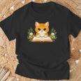 Orange Cat Reading Book Flowers T-Shirt Gifts for Old Men
