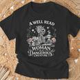 A Well Read Woman Is A Dangerous Creature Book Lover T-Shirt Gifts for Old Men