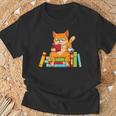 Reading For Men Women Books Cat Reading Lover T-Shirt Gifts for Old Men