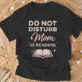Reading Mom Bookish Mother Book Lover T-Shirt Gifts for Old Men Reading Mom Bookish Mother Book Lover T-Shirt Gifts for Old Men