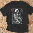 Skeleton Book Fairy Fantasy Witchy Bookworm Reading T-Shirt Gifts for Old Men Skeleton Book Fairy Fantasy Witchy Bookworm Reading T-Shirt Gifts for Old Men