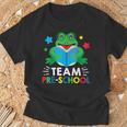 Team Pre-School Reading Frog Back To School Book Lover T-Shirt Gifts for Old Men