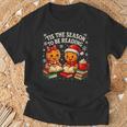 ’Tis The Season To Be Reading Book Lover T-Shirt Gifts for Old Men