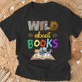Wild About Reading Books Reader Bookworm Animals Book Lover T-Shirt Gifts for Old Men Wild About Reading Books Reader Bookworm Animals Book Lover T-Shirt Gifts for Old Men