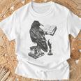 Bird Raven Book Lovers Men Women Graphic Tshirt T-Shirt Gifts for Old Men