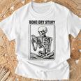 Bone-Dry Story Skeleton Reading Book Lovers Bookworm Book T-Shirt Gifts for Old Men