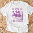Boston Terrier Reading Book Good Day To Read a Book T-Shirt Gifts for Old Men