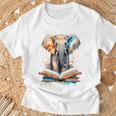 Elephant Reading Book Animal Art Print Graphic T-Shirt Gifts for Old Men