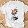 Floral Book Reader Fan For Reading Flower Books With Blooms T-Shirt Gifts for Old Men