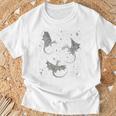 Flying Dragon Fantasy Reader For Bookworm Book Lovers T-Shirt Gifts for Old Men