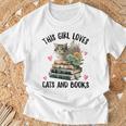 This Girl Loves Cats And Books Cat Watercolor T-Shirt Gifts for Old Men