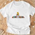 I'm A Girl Who Loves Cats And Books-Cat & Book Lover T-Shirt Gifts for Old Men I'm A Girl Who Loves Cats And Books-Cat & Book Lover T-Shirt Gifts for Old Men