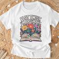 Plot Twist I’m Pregnant Book Lover Announcement T-Shirt Gifts for Old Men
