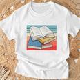 Unpaid Book Critic Book Reader Bookworm Vintage T-Shirt Gifts for Old Men