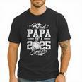 Proud Papa Of A 2025 Senior Graduate Baseball Dad Men T-Shirt