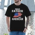 Proud Father And American Flag Baseball Dad Father Patriotic Men T-Shirt
