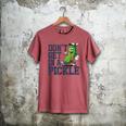 Youth Baseball Catcher Humor Don’t Get In A Pickle Men's Comfort Colors T-Shirt Crimson