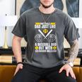 Softball Dad Like a Baseball Dad With Bigger Balls Softball Men's Comfort Colors T-Shirt Pepper Softball Dad Like a Baseball Dad With Bigger Balls Softball Men's Comfort Colors T-Shirt Pepper