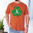 Retro Shamrock Baseball St Patricks Day Men Women Boys Girls Men's Comfort Colors T-Shirt Yam