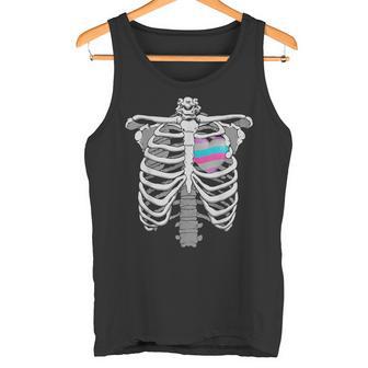 Intersex 心臓骨 誇り 両性的なプライドへのギフト タンクトップ - Kawaiitshirt