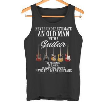 Never Underestimate An Old Man With A Guitar タンクトップ - Kawaiitshirt