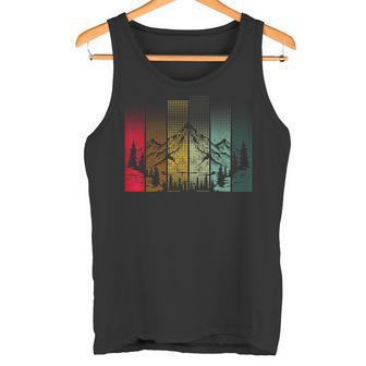 Retro Naturaleza Montaña Árboles Bosque Caminata Camiseta sin mangas - Regaloses