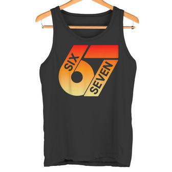 Seisiete 67 Colorido 6 7 Gen Alphalang Divertido 6-7 Meme Camiseta sin mangas - Regaloses