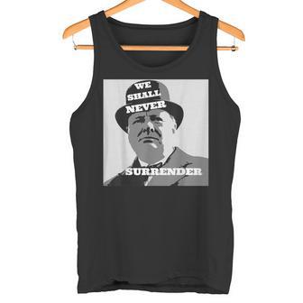 ウィンストン・チャーチルの引用我々は決して降伏しない タンクトップ - Kawaiitshirt