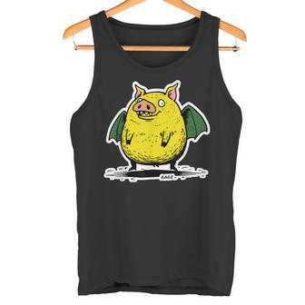コウモリの翼を持つ空飛ぶブタのユーモアアート タンクトップ - Kawaiitshirt