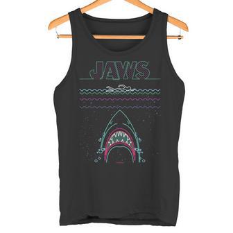 ジョーズ ネオンシャークアタックサーファーアートワーク タンクトップ - Kawaiitshirt