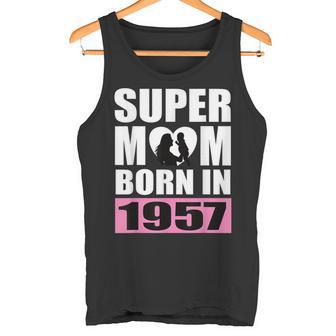 スーパー・ママ 1957年生まれ ママ 誕生日 1957年 誕生日 1957年 タンクトップ - Kawaiitshirt
