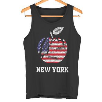 ニューヨーク市 ビッグアップル グラフィック アメリカ国旗付き タンクトップ - Kawaiitshirt