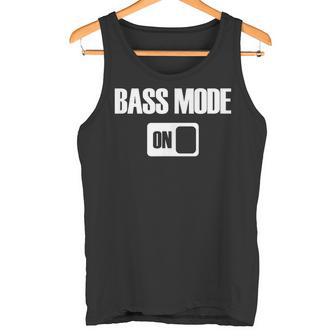 バスモードで楽しい音楽コーラスが歌います。 タンクトップ - Kawaiitshirt