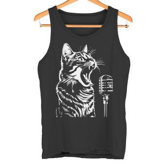 マイクで歌う猫 猫歌手 タンクトップ - Kawaiitshirt