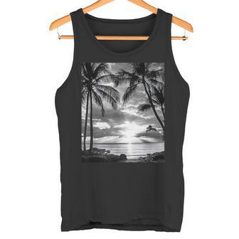 ヤシの木の白黒写真 夕焼けビンテージ写真 タンクトップ - Kawaiitshirt