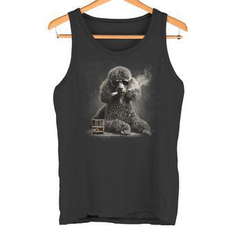 ヴィンテージ スモーキングプードル ファニー 犬 父の日 タンクトップ - Kawaiitshirt