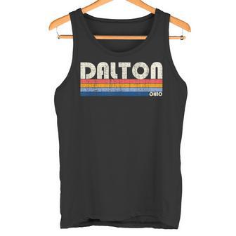 ヴィンテージ レトロ 70年代80年代スタイル オハイオ州ダルトンの故郷 タンクトップ - Kawaiitshirt