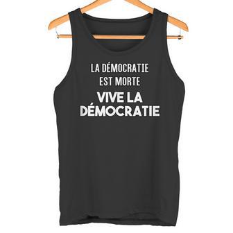 民主主義万歳、民主主義は死んだ タンクトップ - Kawaiitshirt