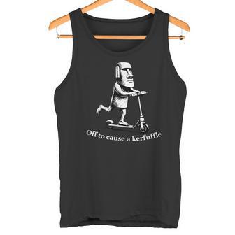 混乱を引き起こすためにオフ ダジャレ モアイ スクーター ミーム 像 ユーモア タンクトップ - Kawaiitshirt