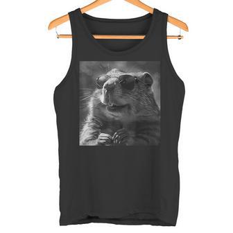 生意気に笑うマーモット、面白い動物、面白いマーモット タンクトップ - Kawaiitshirt