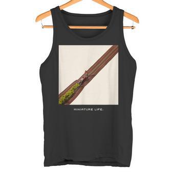 草いものには蓋をする タンクトップ - Kawaiitshirt