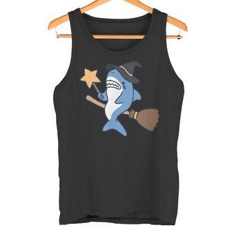 魔法を使いそうなサメ ハロウィン タンクトップ - Kawaiitshirt