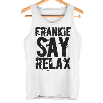 Frankieay Relax 太字フォントシャツ タンクトップ - Kawaiitshirt