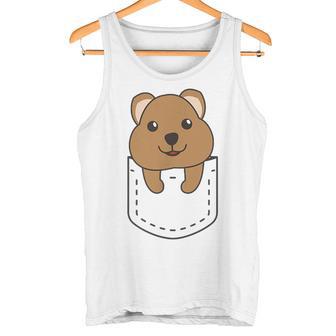 Quokka In Pocket かわいいクオッカ 胸ポケットクオッカ タンクトップ - Kawaiitshirt