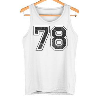 背中に78番。 タンクトップ - Kawaiitshirt